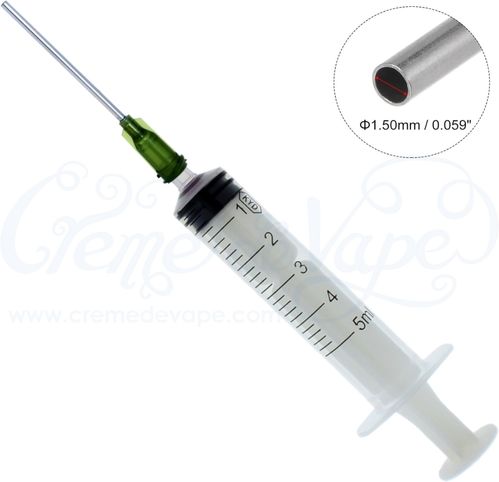 Blunt needle e-liquid syringe